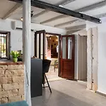 Old Rubinum Apartment